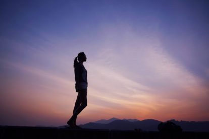 Photo Meditating person