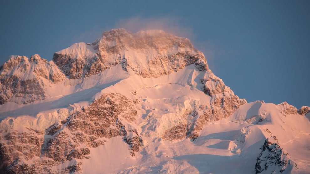 Photo Mountain peak